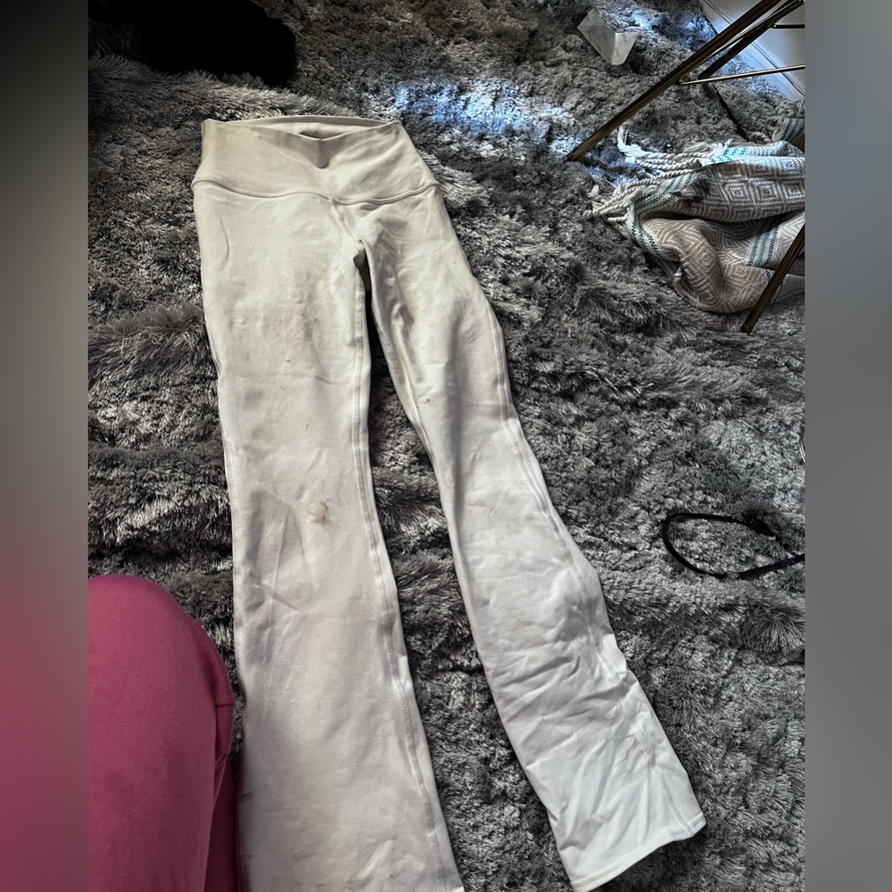 alo Flare Leggings!